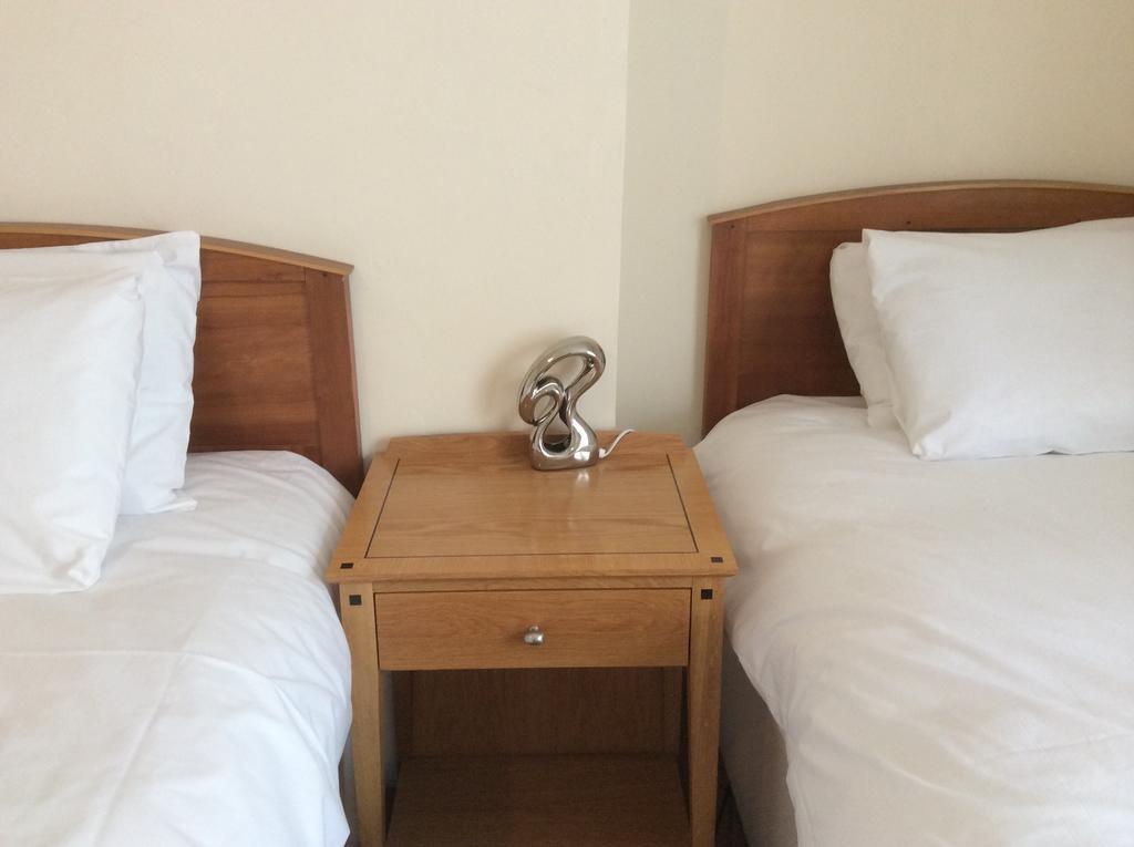 Sterling Lodge Hotel Eastbourne Quarto foto